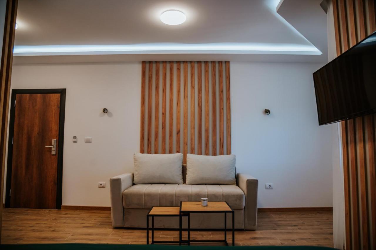 Vila K2 Vrdnik Buitenkant foto
